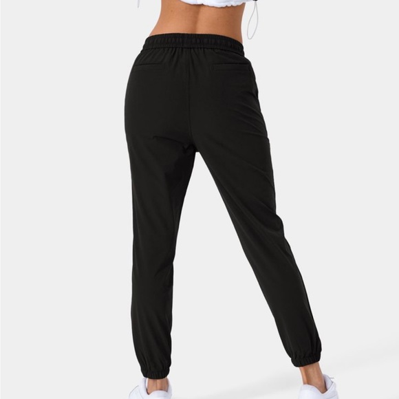 👏🏼NWT👏🏼 Halara High Waisted Drawstring Side Pocket Back Pocket Jogger, SMALL - Picture 2 of 11